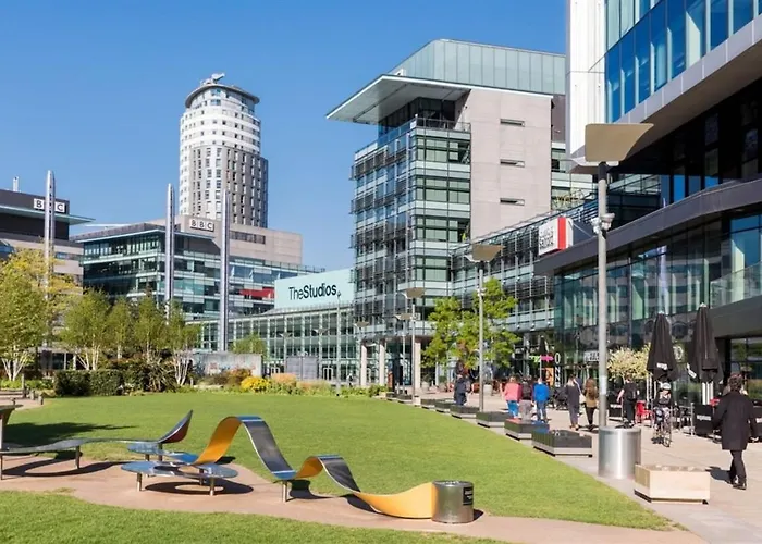 Apartment In Mediacity